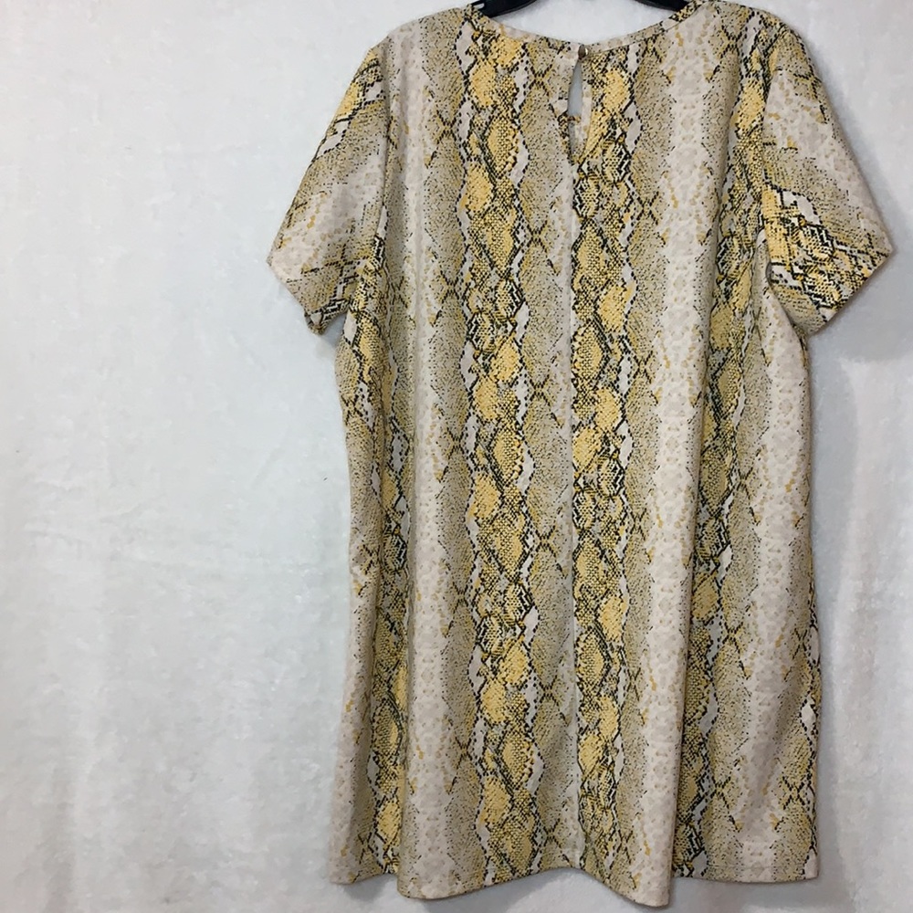 Entro Dress 1X - Picture 4 of 12